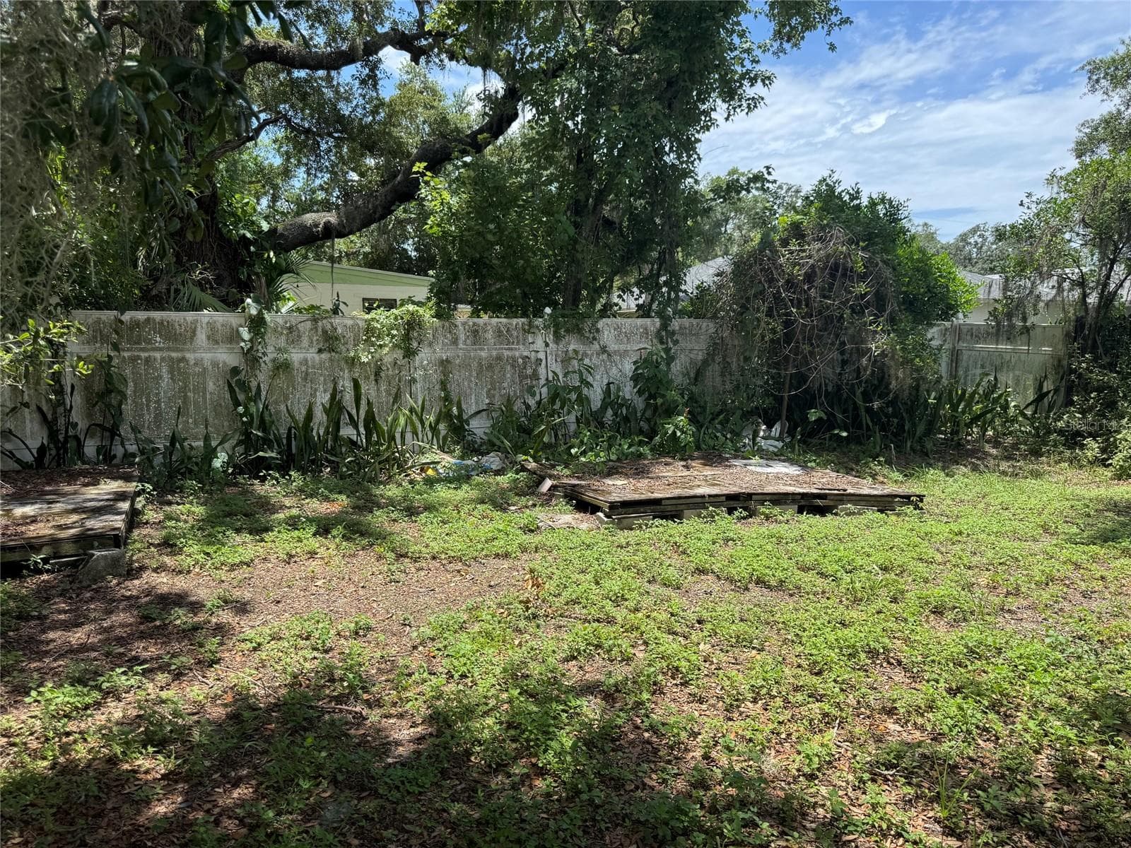 Single Family Residence at 2609 E EMMA ST, TAMPA, photo 16 of 18