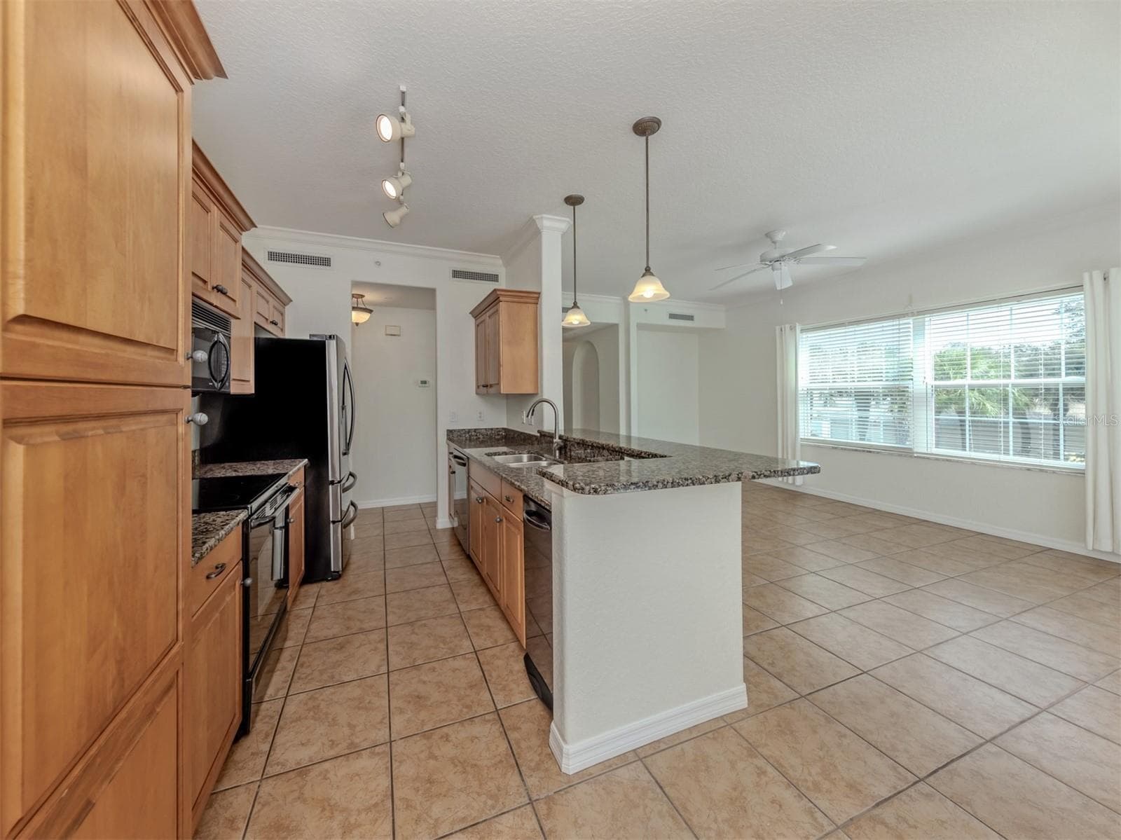 Condominium at 700 GARDENS EDGE DR #721, VENICE, photo 13 of 68