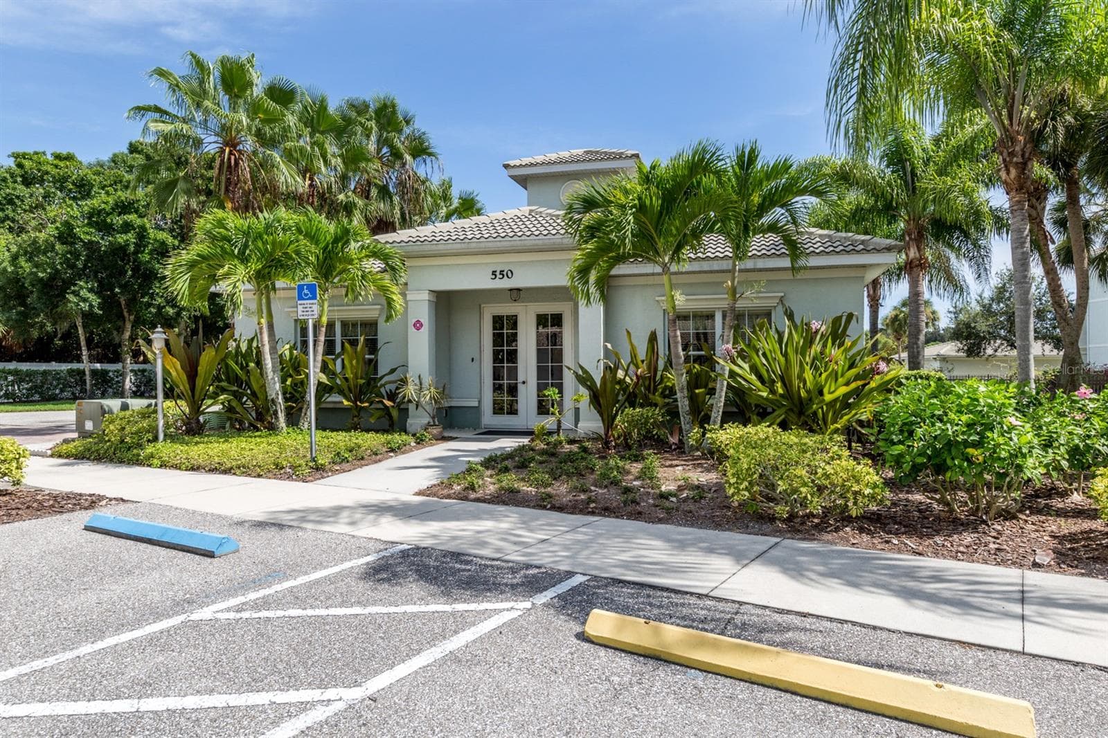 Condominium at 700 GARDENS EDGE DR #721, VENICE, photo 39 of 68