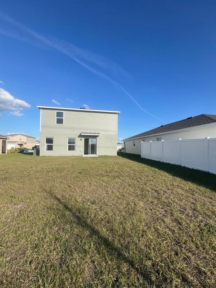 Single Family Residence at 1914 GOLDEN BEAK DR, EAGLE LAKE, photo 18 of 19