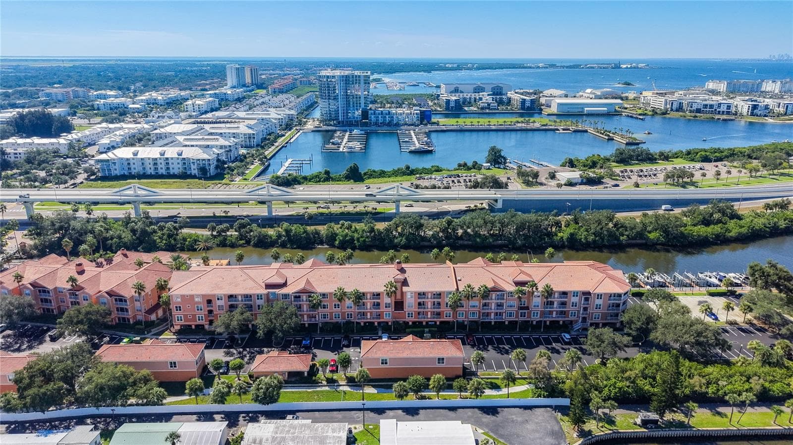 Condominium at 5000 CULBREATH KEY WAY #8-207, TAMPA, photo 5 of 67