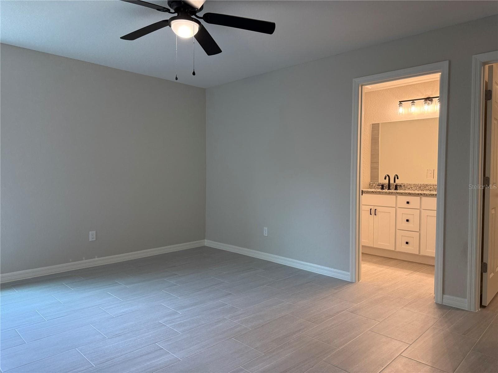Single Family Residence at 68 LOCUST RUN RADL, OCALA, photo 7 of 13