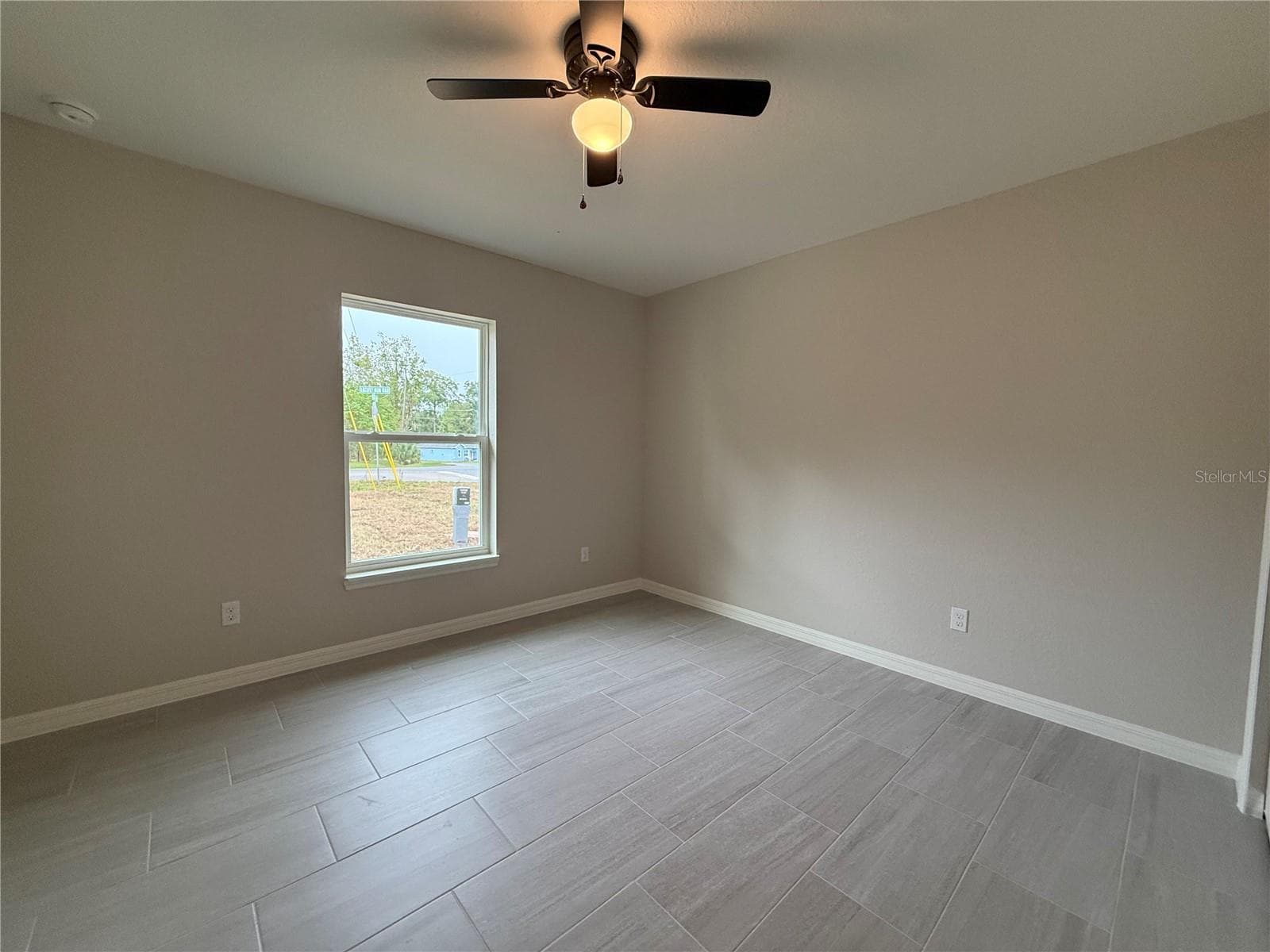 Single Family Residence at 68 LOCUST RUN RADL, OCALA, photo 10 of 13