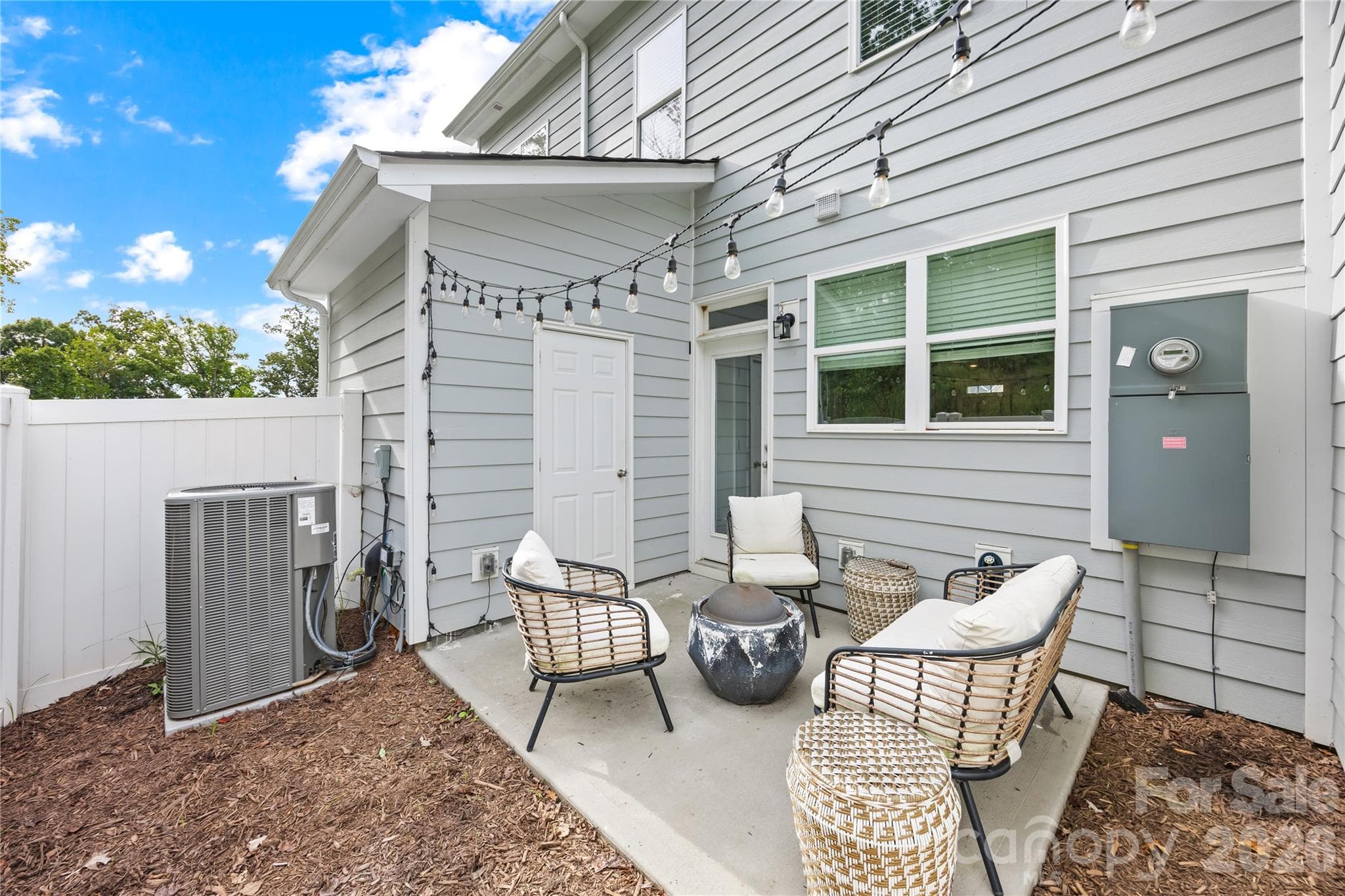Townhouse at 610 Sweet Bonnie Lane, Belmont, photo 25 of 28