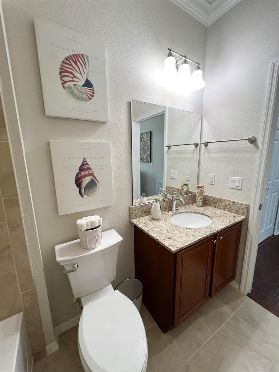 Bath 2 - 30348 LIPIZZAN TER, MOUNT DORA