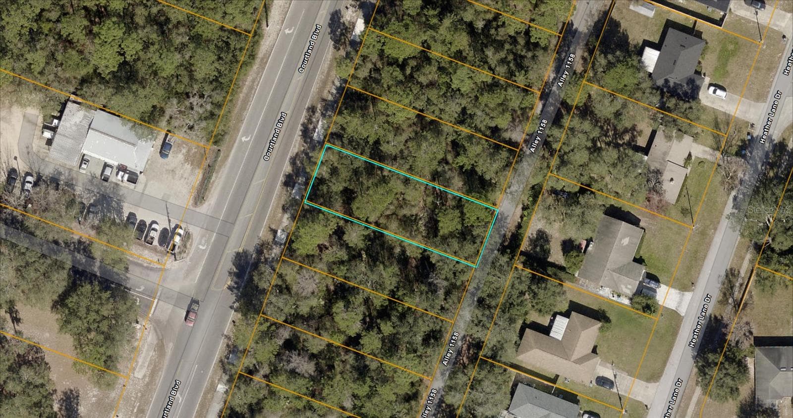 89 - 87 COURTLAND BLVD, DELTONA