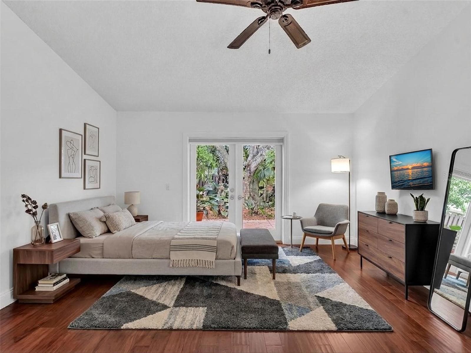 Virtually Staged - 5440 SW 155TH CT, MIAMI