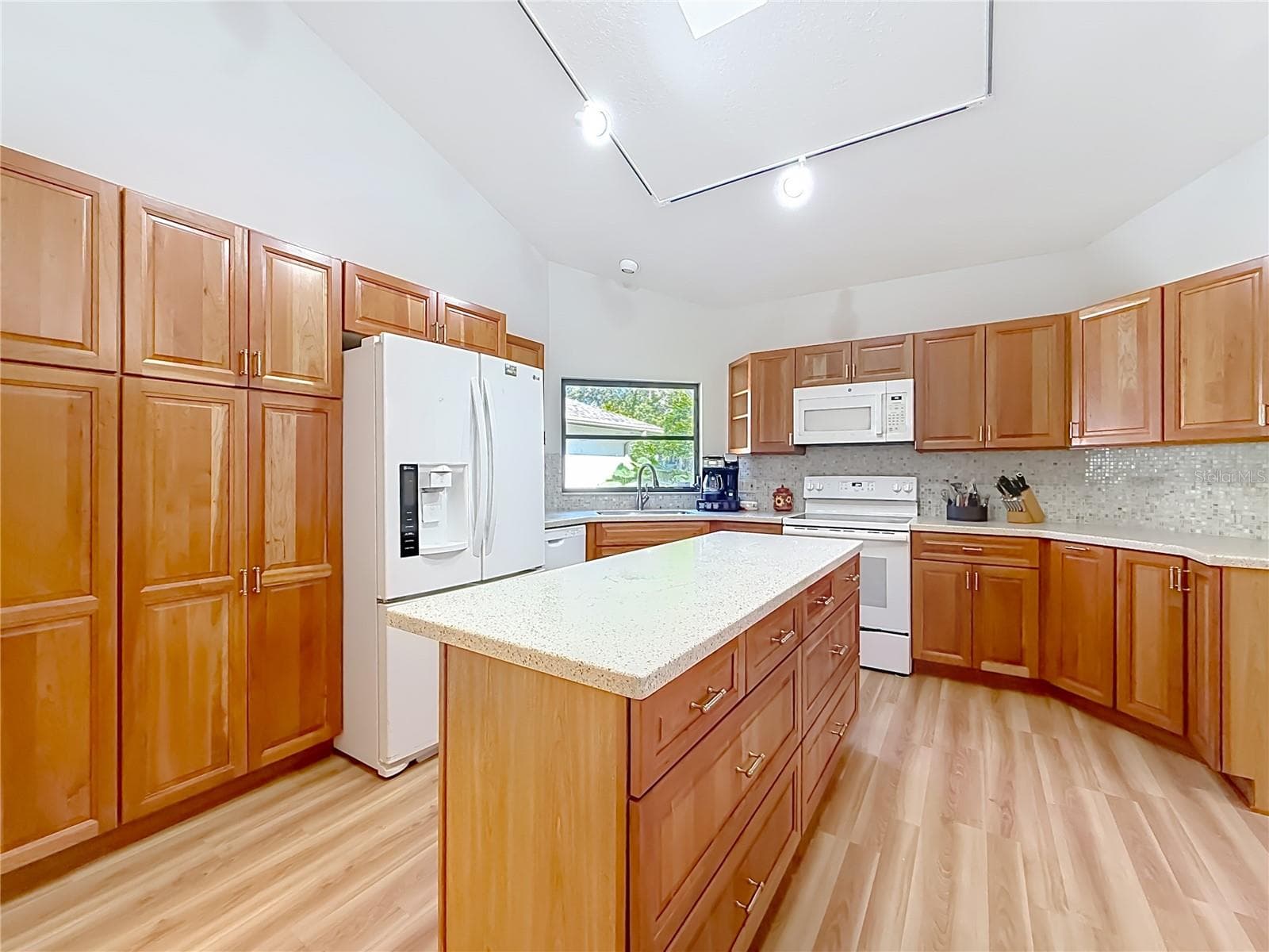 Villa at 52 S MASTERS DR, HOMOSASSA, photo 28 of 60