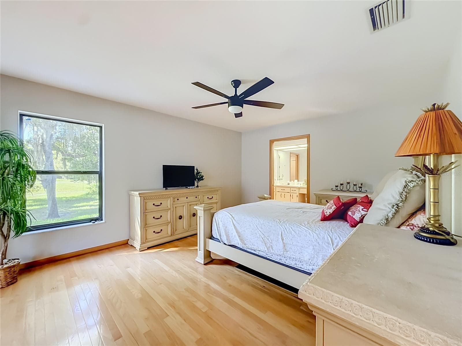 Villa at 52 S MASTERS DR, HOMOSASSA, photo 47 of 60