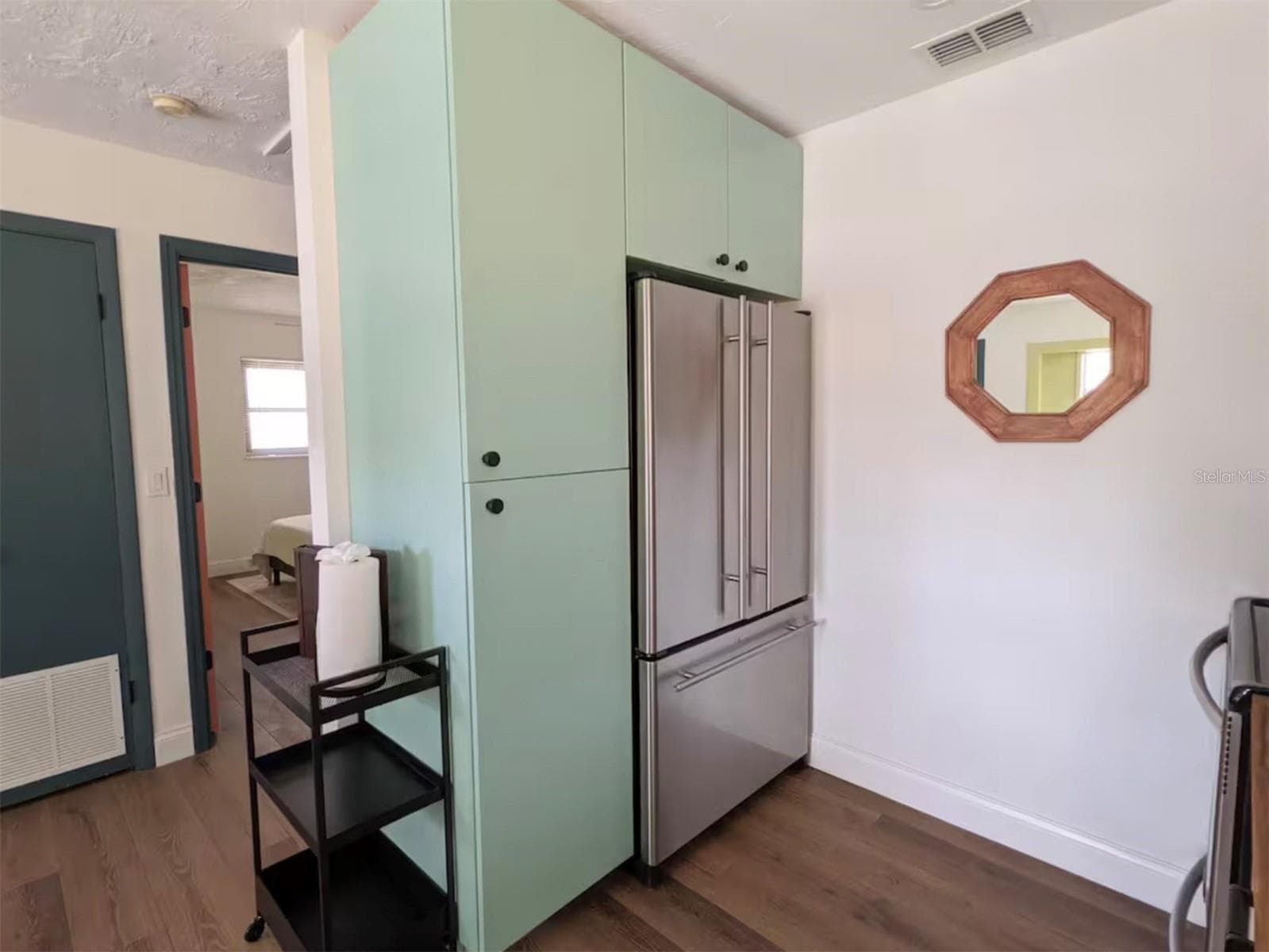 #1 - 4711 HOLLINGSWORTH AVE, SARASOTA