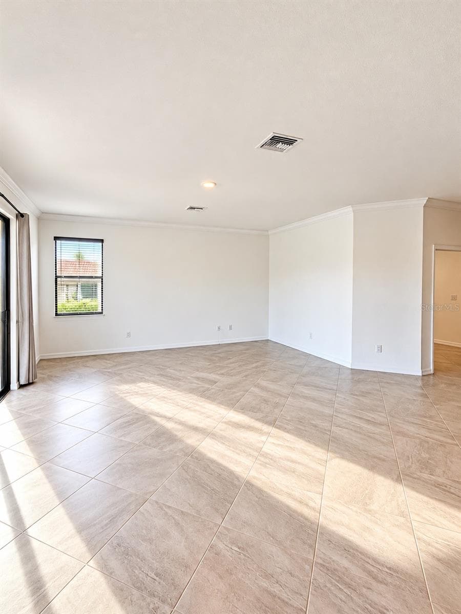 Single Family Residence at 24213 SPARTINA DR, VENICE, photo 8 of 17