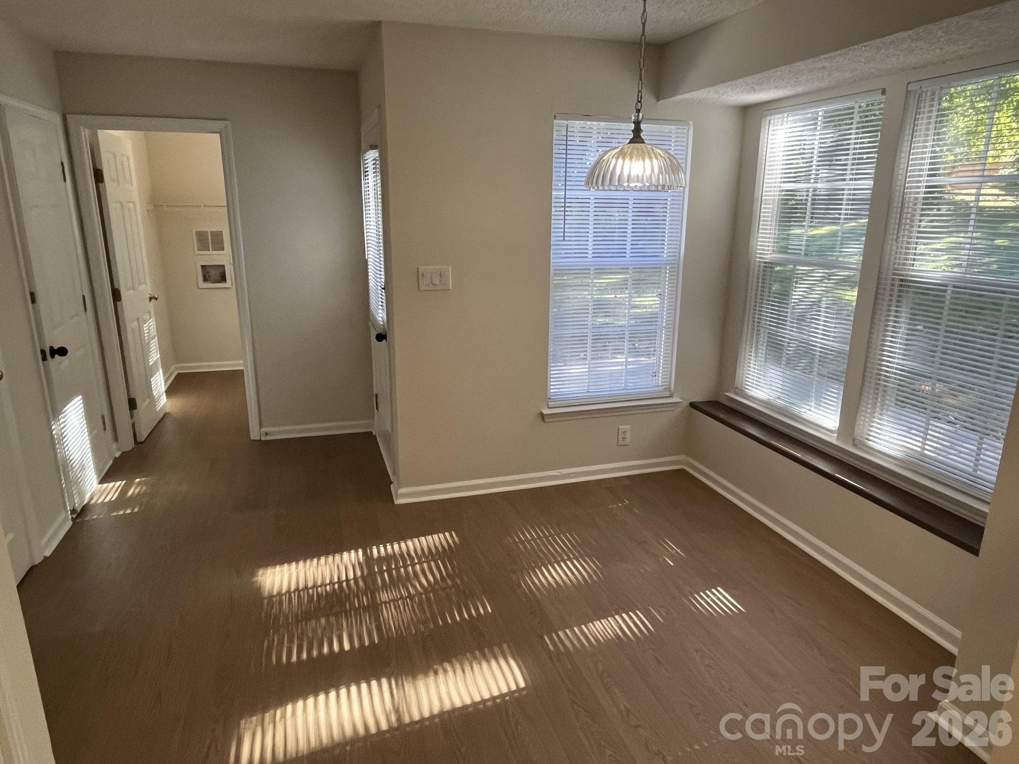 Single Family Residence at 5326 Groveton Court, Charlotte, photo 11 of 25