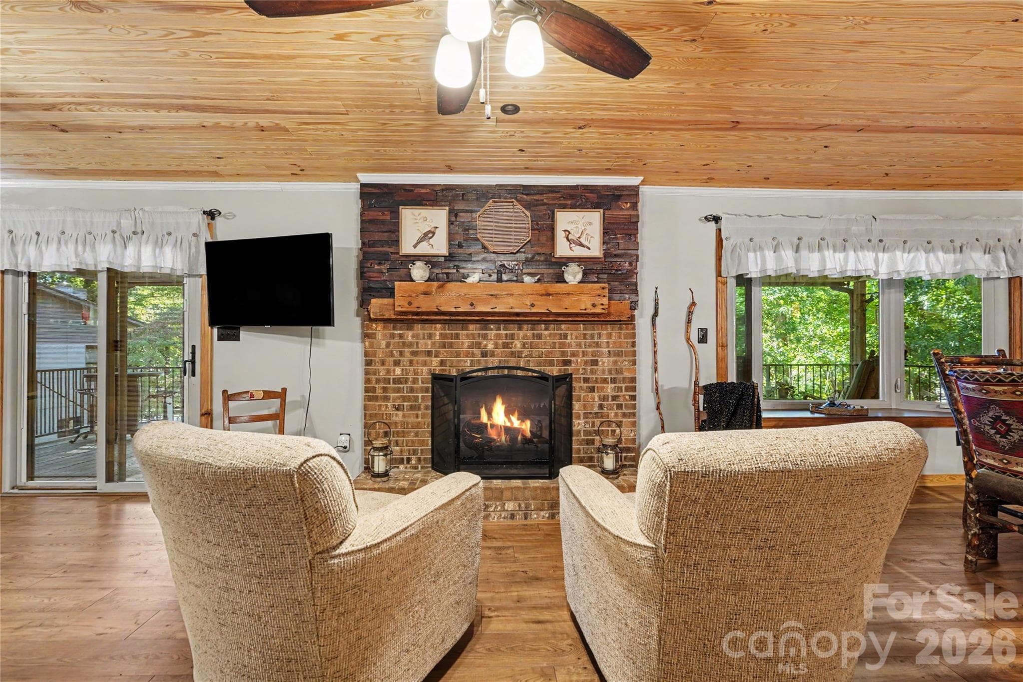 Single Family Residence at 1041 Emerald Shores Road, Mount Gilead, photo 15 of 48