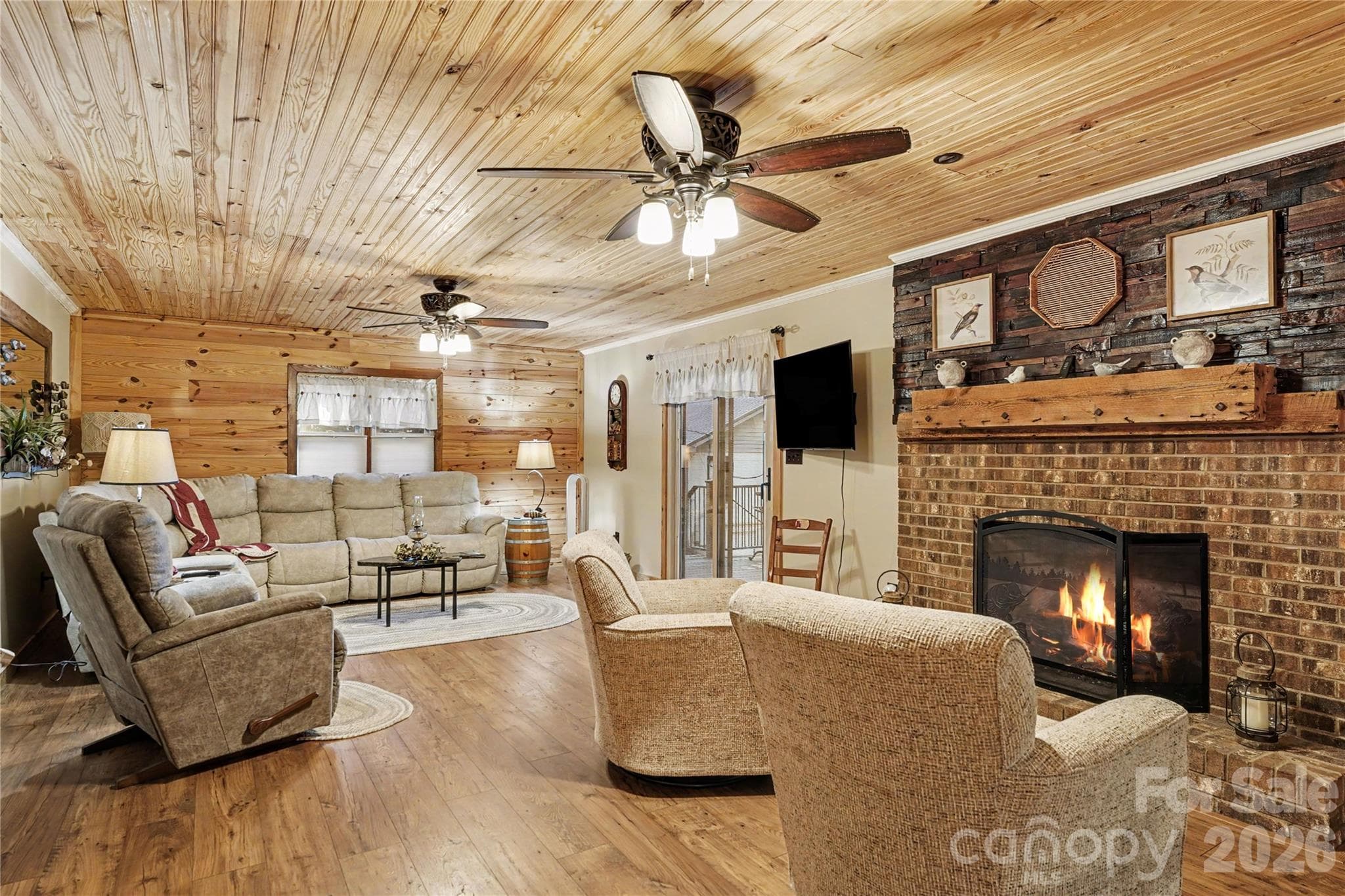Single Family Residence at 1041 Emerald Shores Road, Mount Gilead, photo 16 of 48