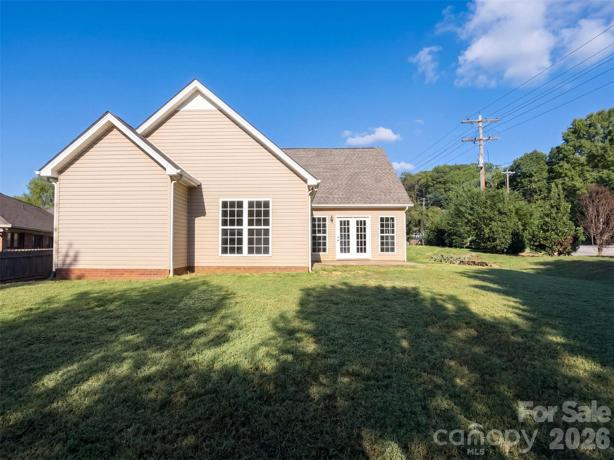 Single Family Residence at 2090 Audubon Drive, Rock Hill, photo 5 of 27