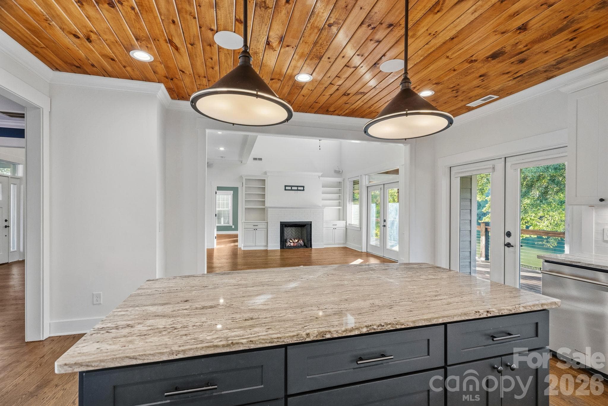 Single Family Residence at 1333 Riverside Drive, Charlotte, photo 16 of 48
