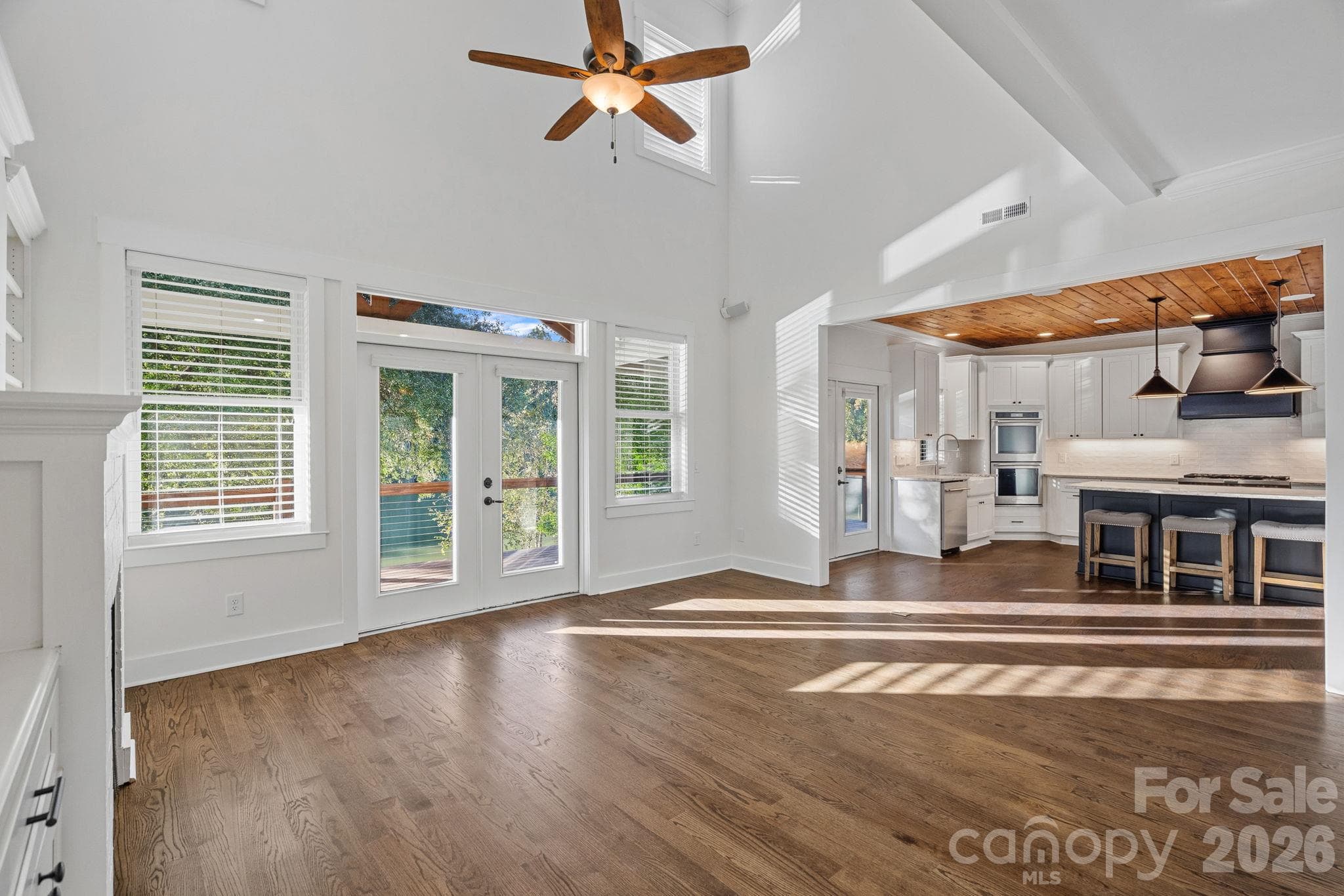 Single Family Residence at 1333 Riverside Drive, Charlotte, photo 18 of 48