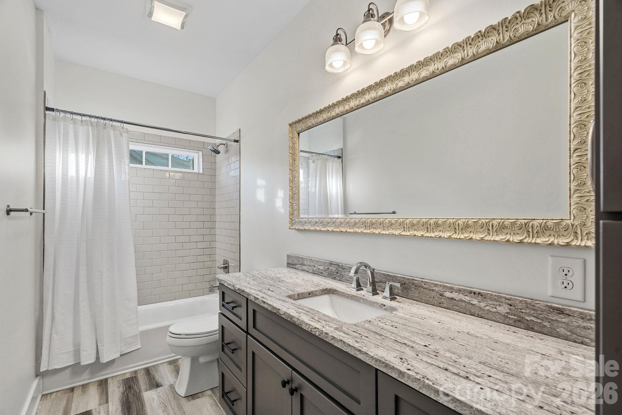 2nd Floor Bath 2 - 1333 Riverside Drive, Charlotte