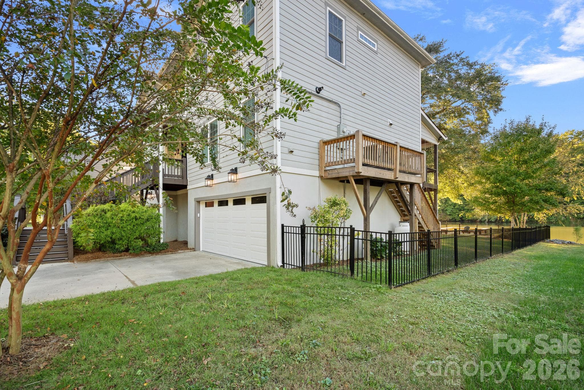 Single Family Residence at 1333 Riverside Drive, Charlotte, photo 40 of 48