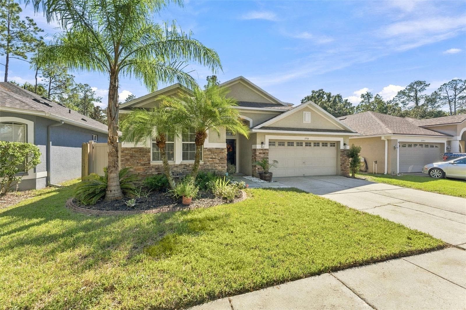 Single Family Residence at 21916 WAVERLY SHORES LN, LAND O LAKES, photo 2 of 78