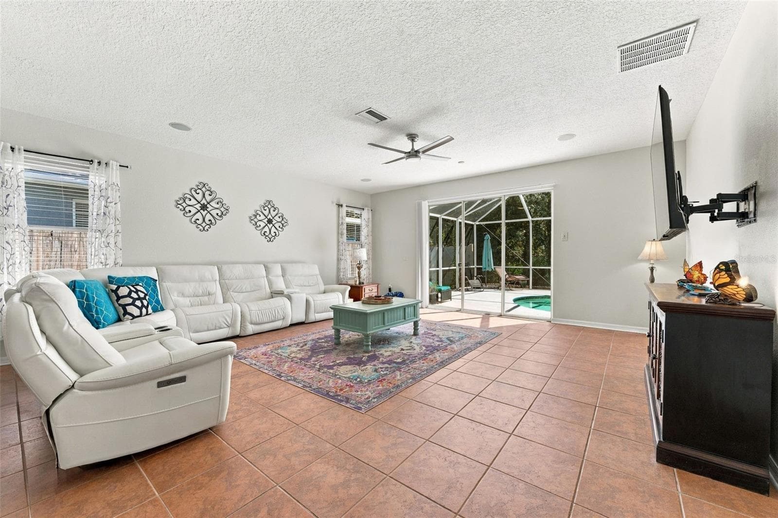 Single Family Residence at 21916 WAVERLY SHORES LN, LAND O LAKES, photo 19 of 78
