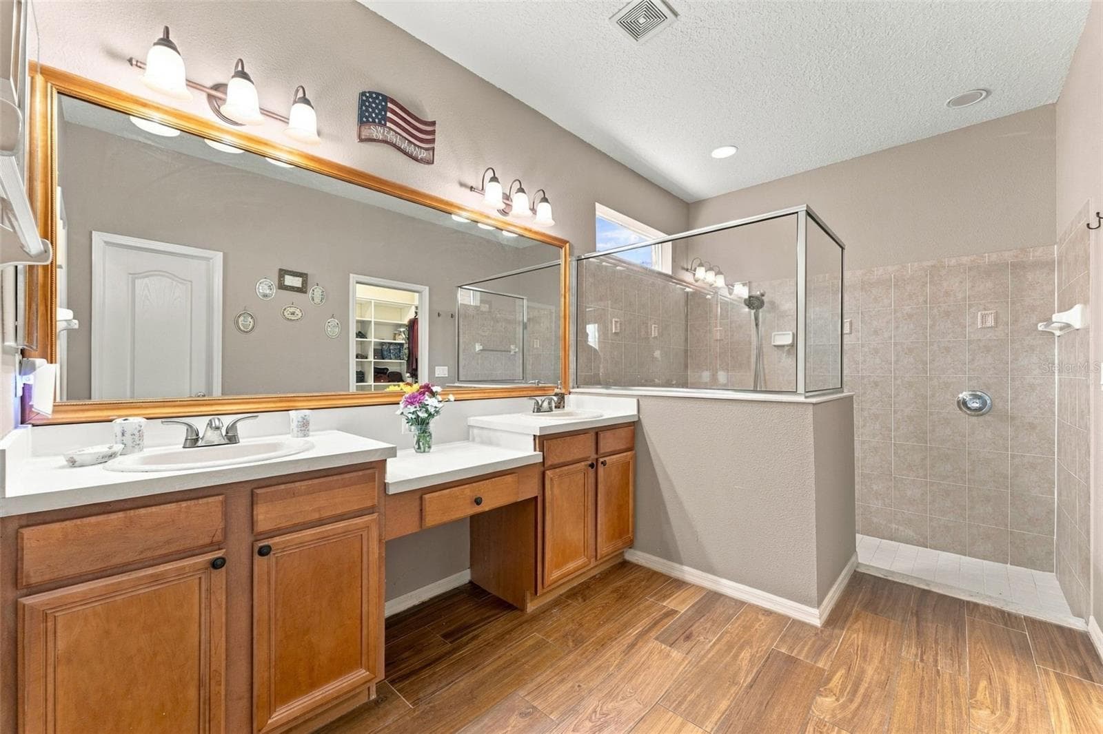 Single Family Residence at 21916 WAVERLY SHORES LN, LAND O LAKES, photo 26 of 78