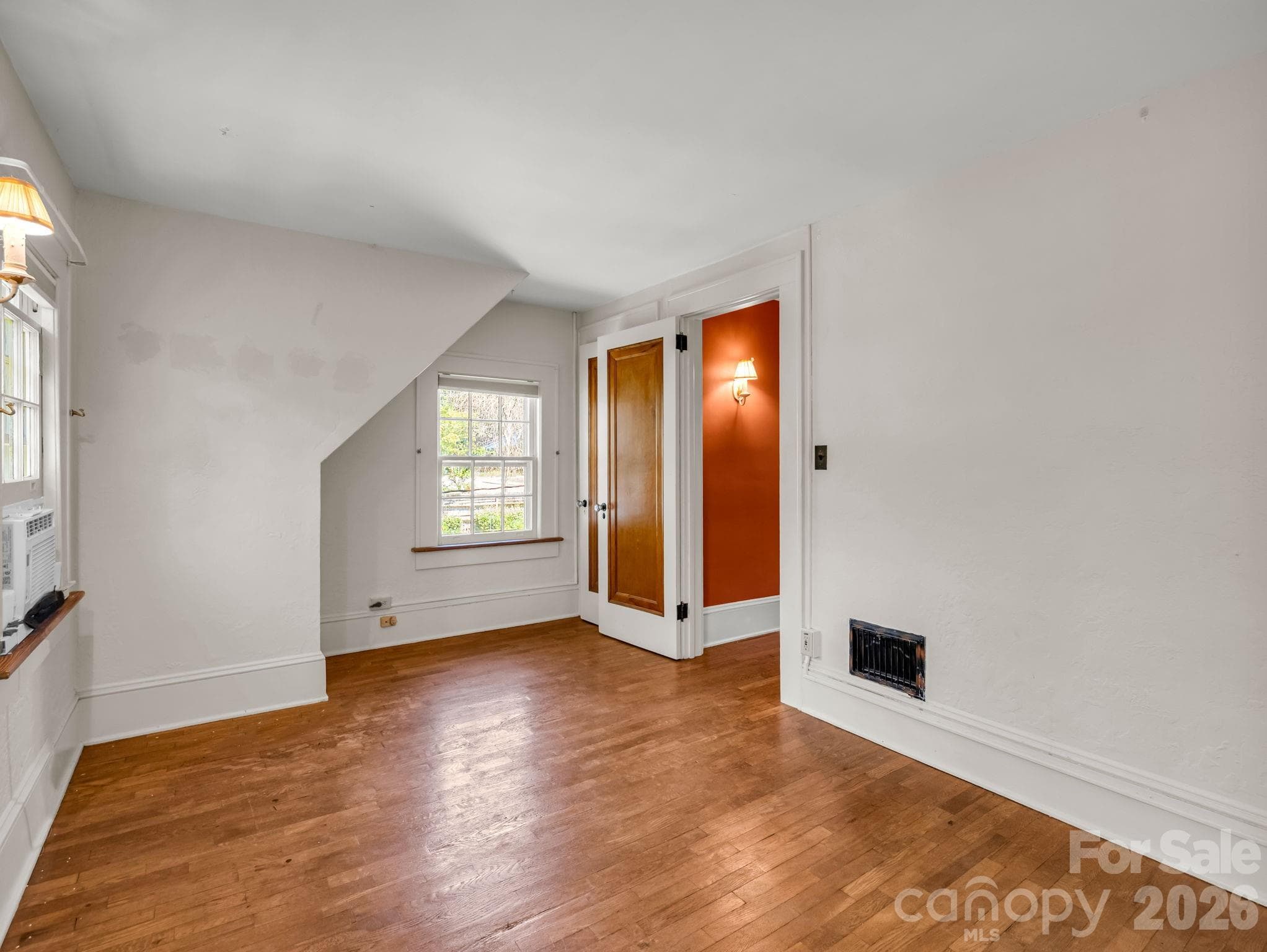 Bedroom 1 - 323 Blythe Street, Hendersonville