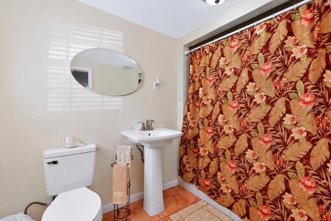 Single Family Residence at 4515 W NORTH ST, TAMPA, photo 16 of 17