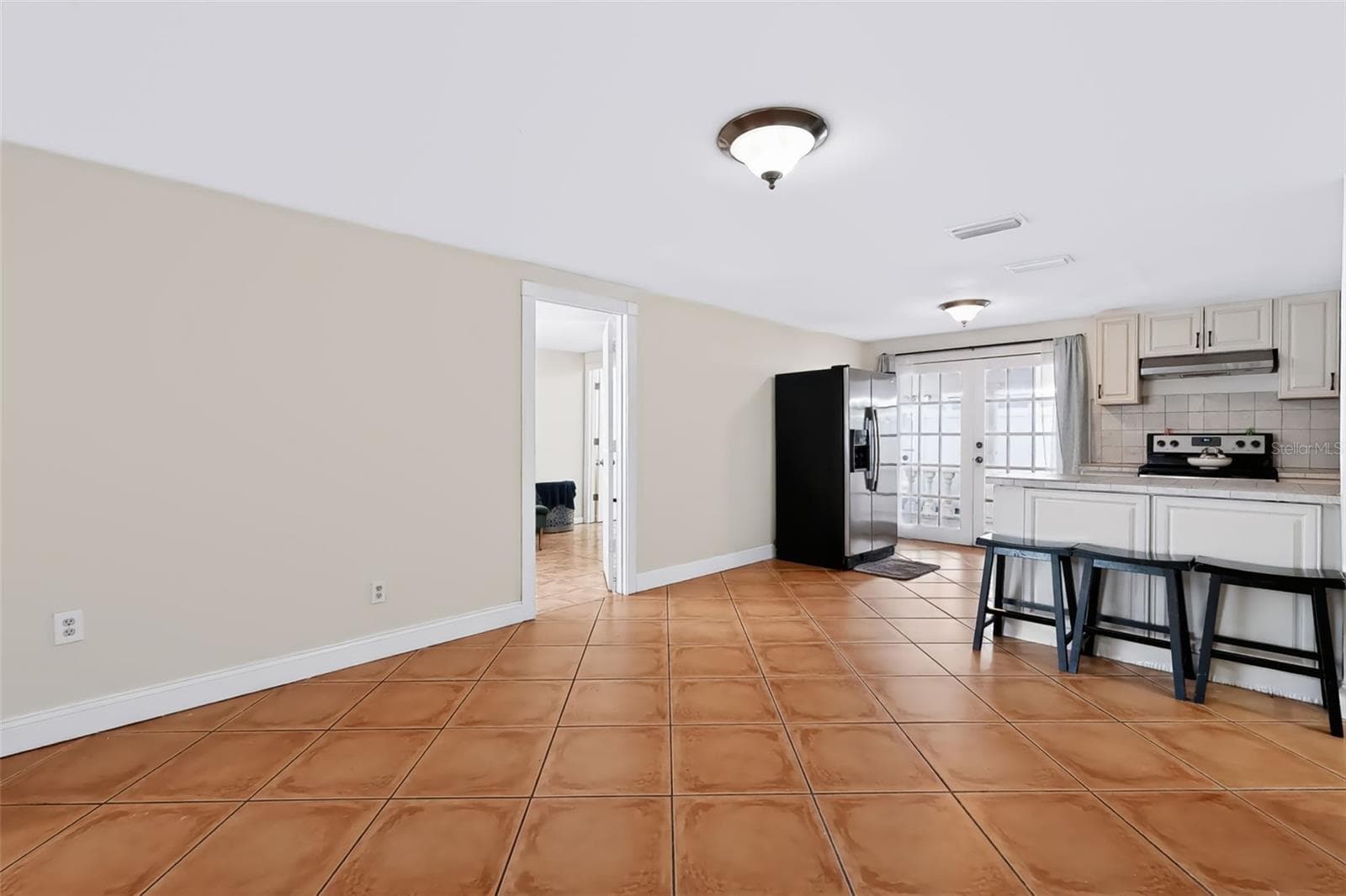 Single Family Residence at 4515 W NORTH ST, TAMPA, photo 7 of 17