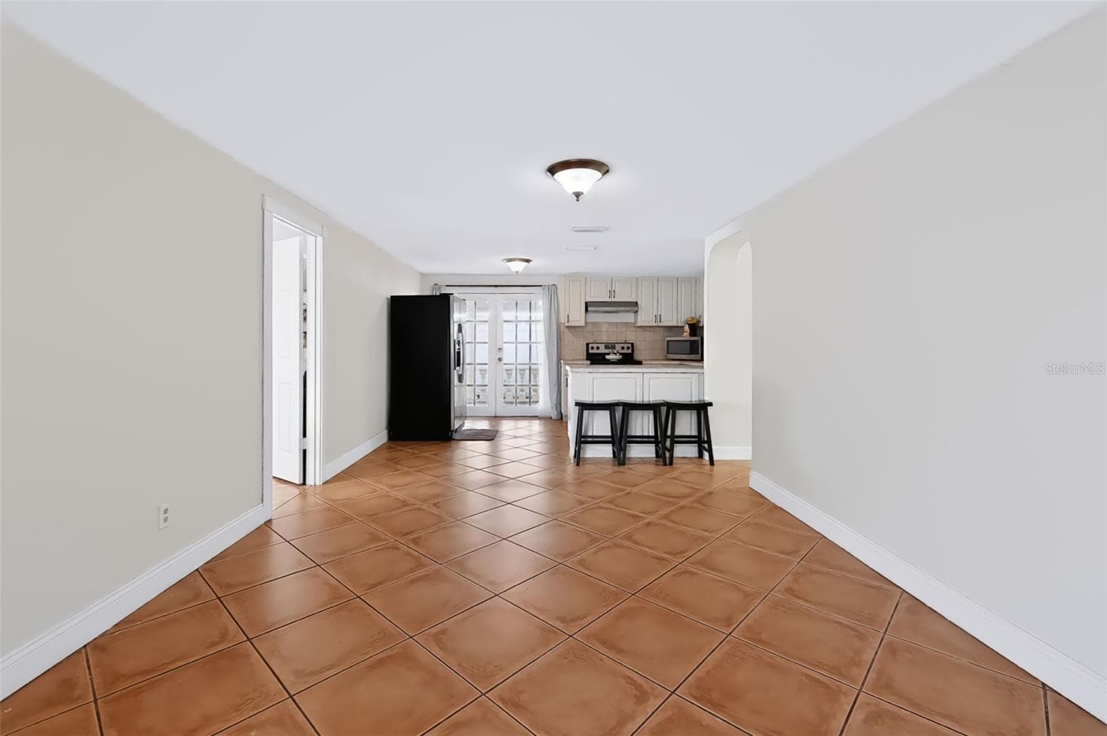 Single Family Residence at 4515 W NORTH ST, TAMPA, photo 8 of 17