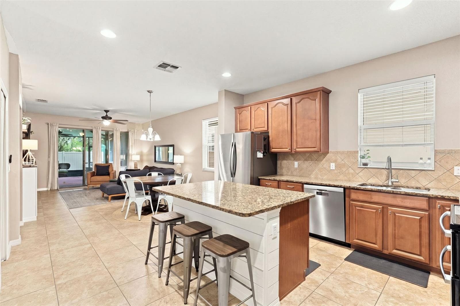 Single Family Residence at 1444 PINE MARSH LOOP, ST CLOUD, photo 10 of 43