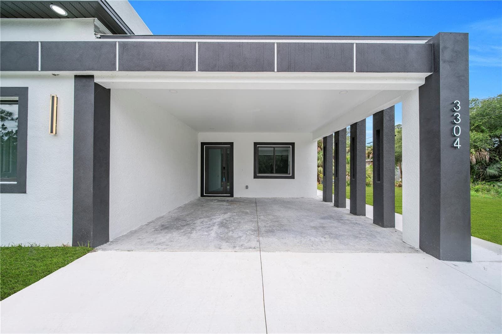 Single Family Residence at 3304 E 15TH ST, LEHIGH ACRES, photo 4 of 30
