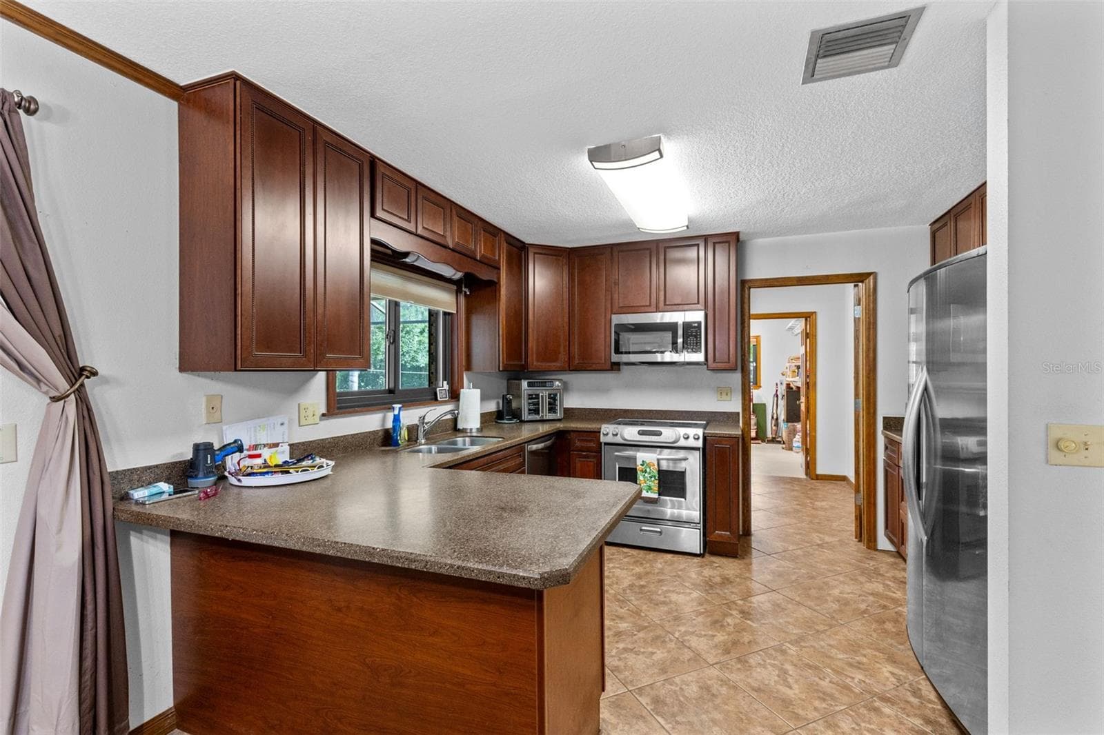 Single Family Residence at 749 WESTCHESTER DR, DELAND, photo 25 of 33