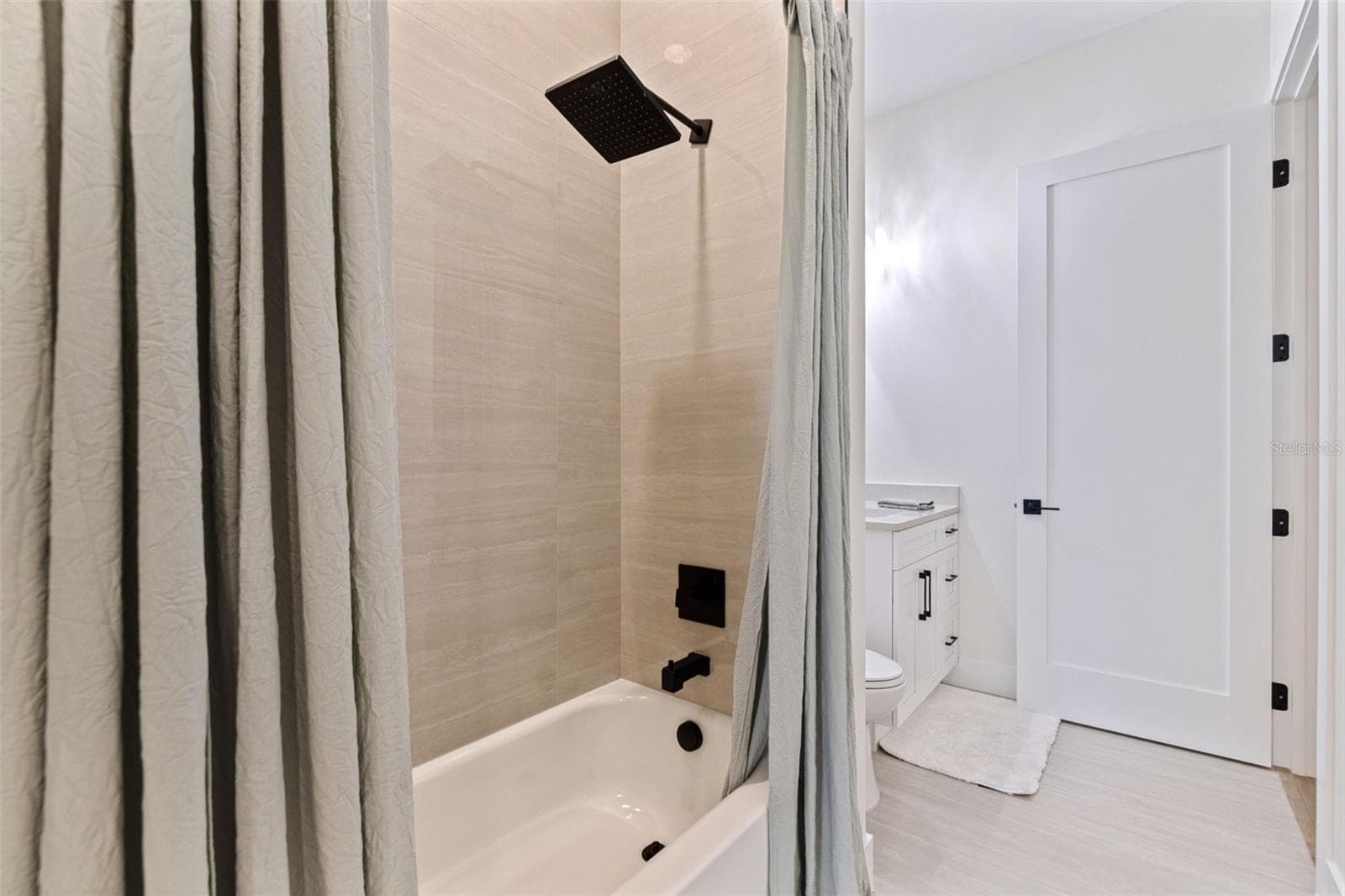Downstairs bathroom - 4468 57TH AVE N, ST PETERSBURG