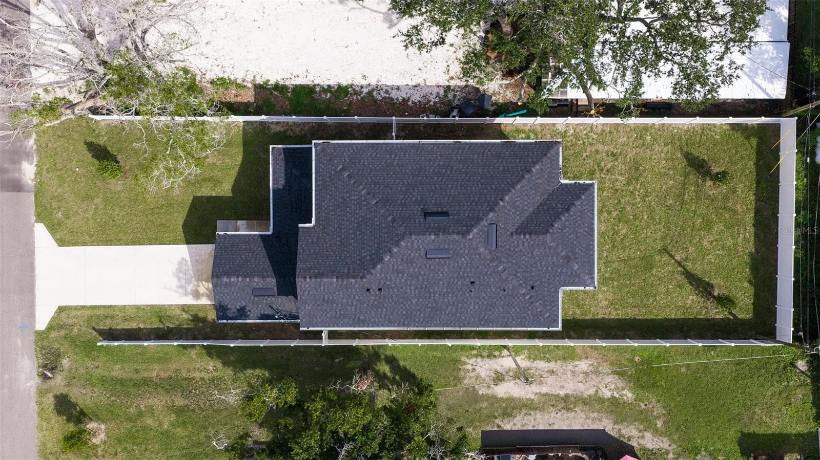 Single Family Residence at 4468 57TH AVE N, ST PETERSBURG, photo 39 of 45