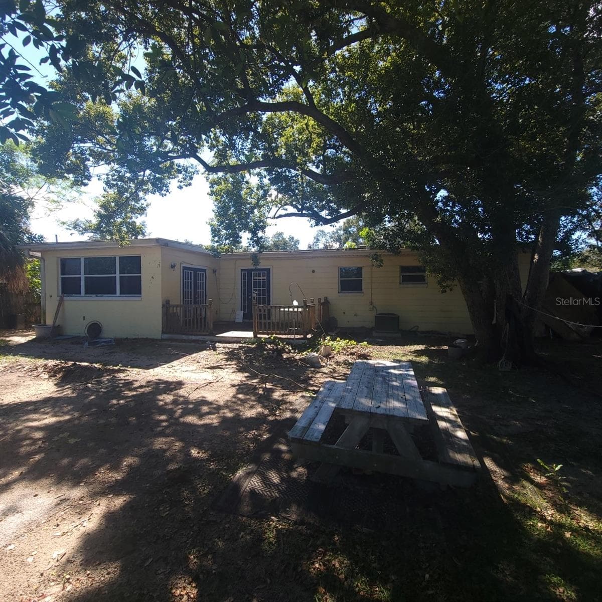 Single Family Residence at COUNTRY CLUB HEIGHTS, ORLANDO, photo 2 of 16