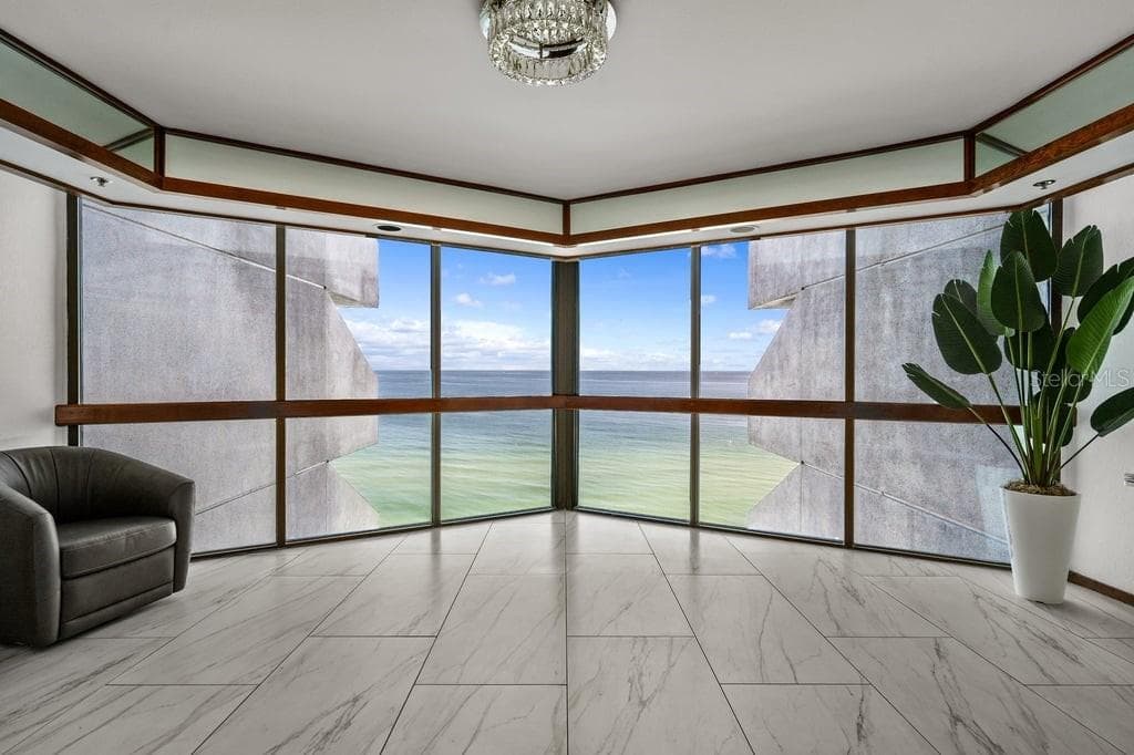 Floor 7 elevator foyer overlooking the sand and water, - 1660 GULF BLVD #706, CLEARWATER