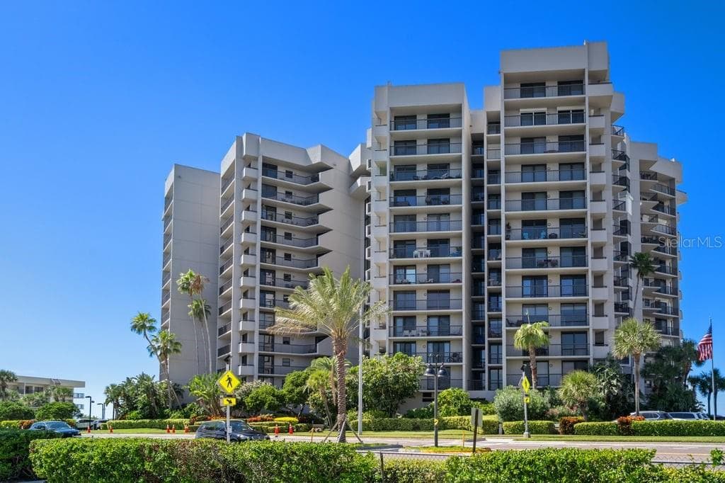 Condominium at 1660 GULF BLVD #706, CLEARWATER, photo 53 of 53
