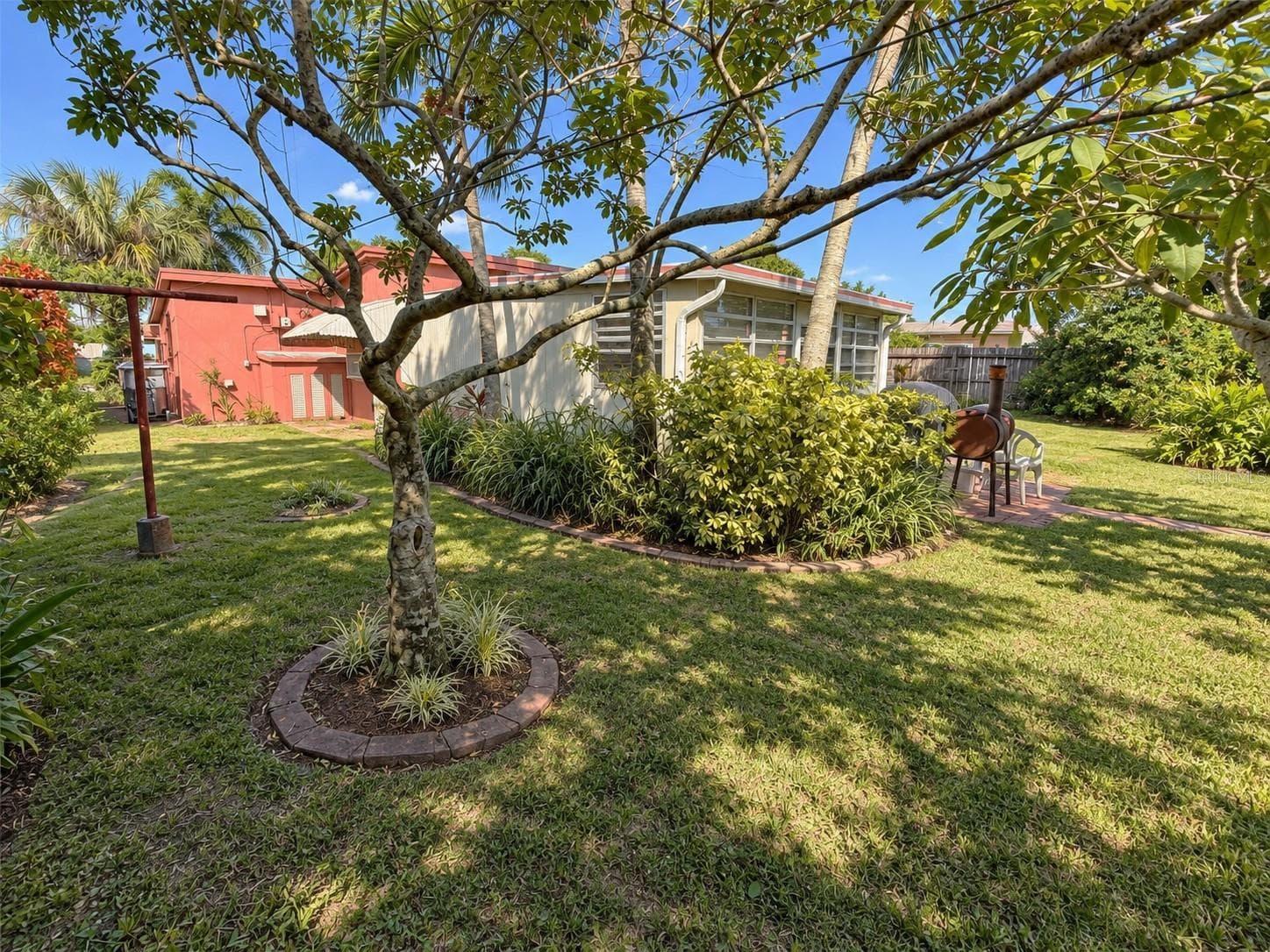 Single Family Residence at 6770 MCKINLEY ST, HOLLYWOOD, photo 21 of 31