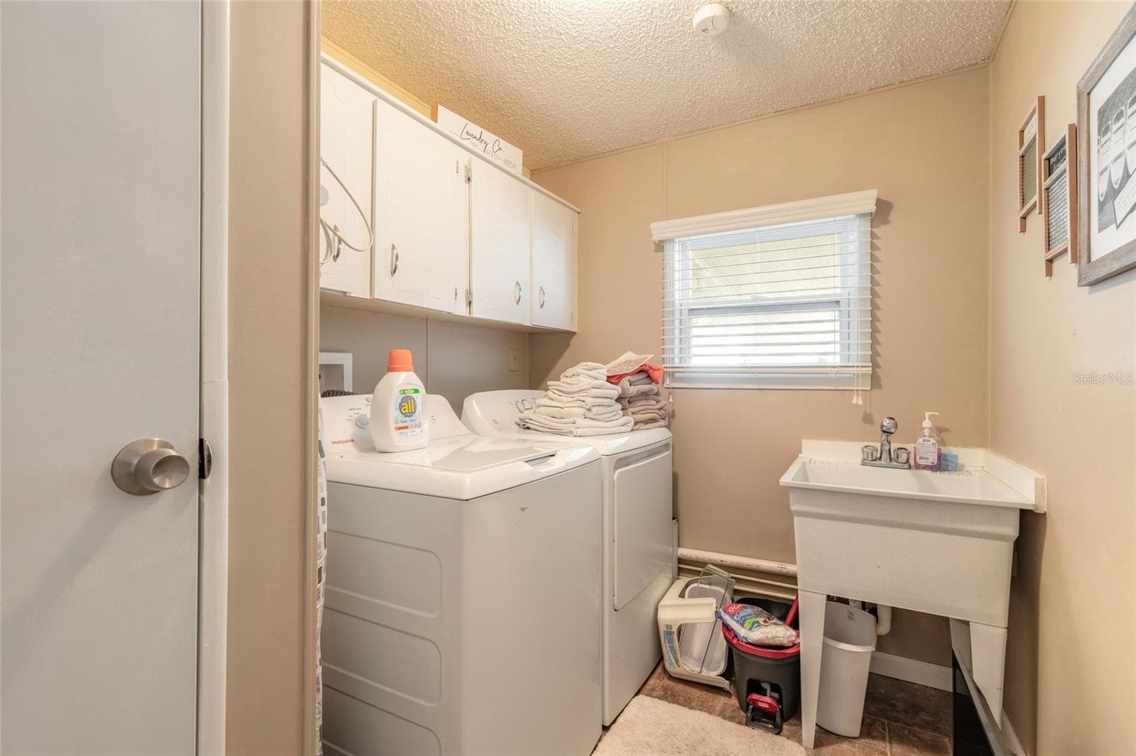 Manufactured Home at 733 INDIAN HILL DR, PORT ORANGE, photo 17 of 42