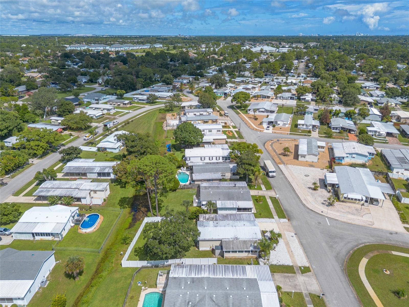 Manufactured Home at 733 INDIAN HILL DR, PORT ORANGE, photo 39 of 42