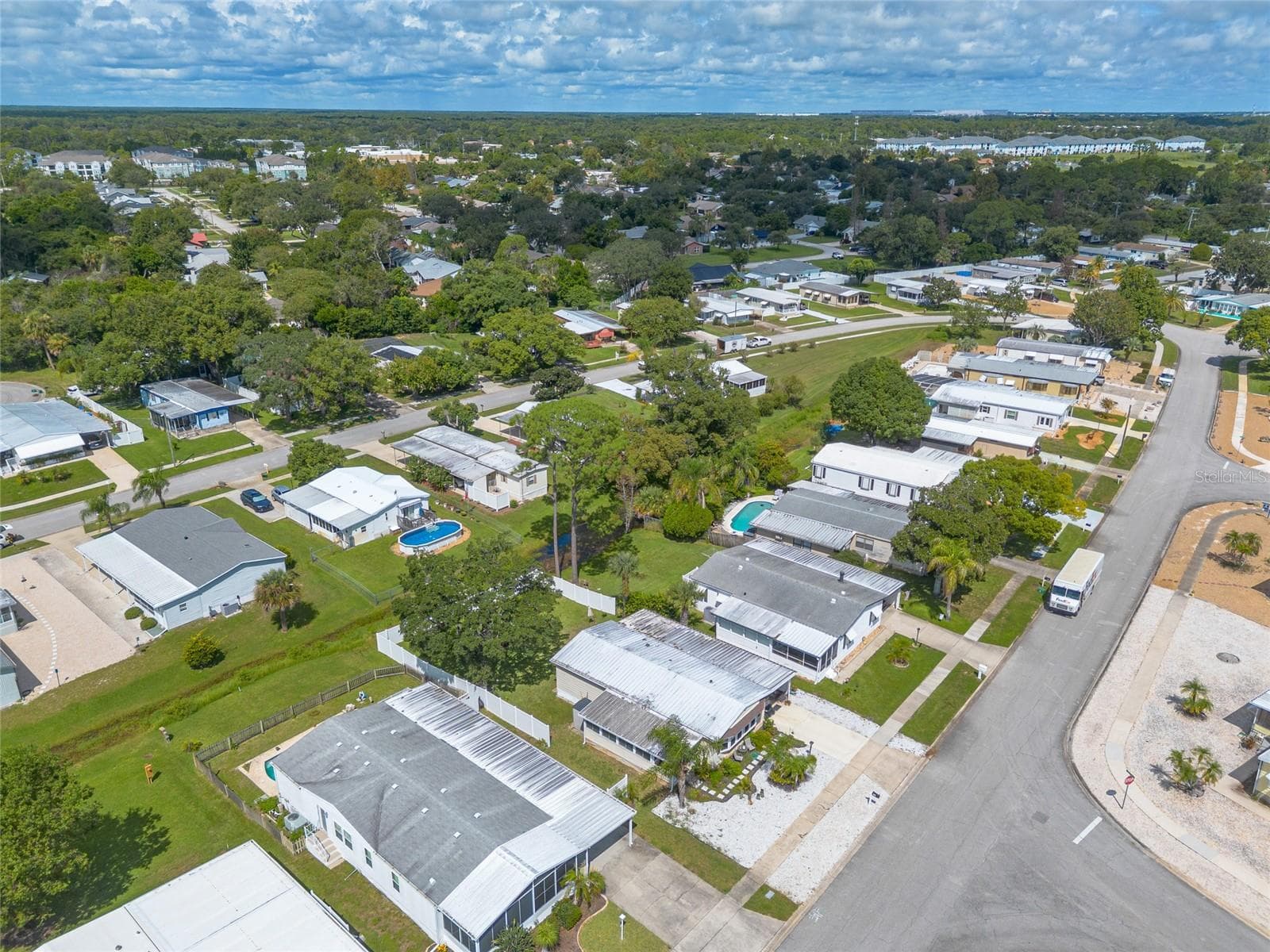 Manufactured Home at 733 INDIAN HILL DR, PORT ORANGE, photo 41 of 42