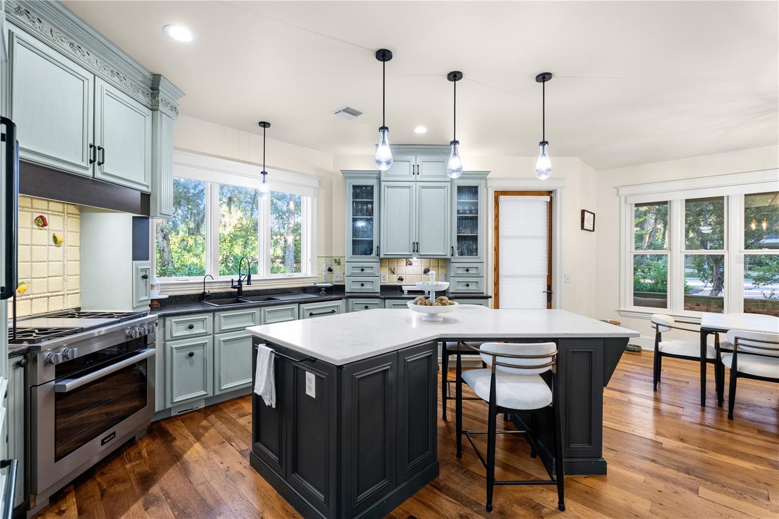 kitchen - 5903 RIVER FOREST CIR, BRADENTON