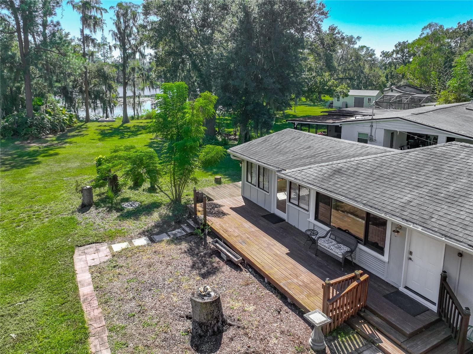 5465 LAKE TYNER DR