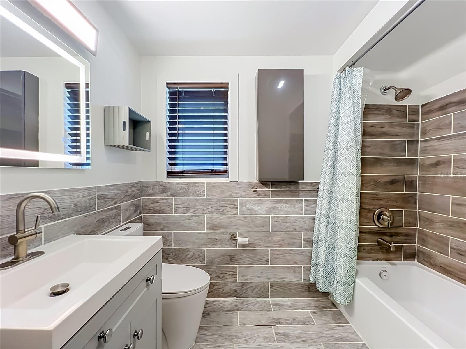 Single Family Residence at 5465 LAKE TYNER DR, ORLANDO, photo 35 of 62