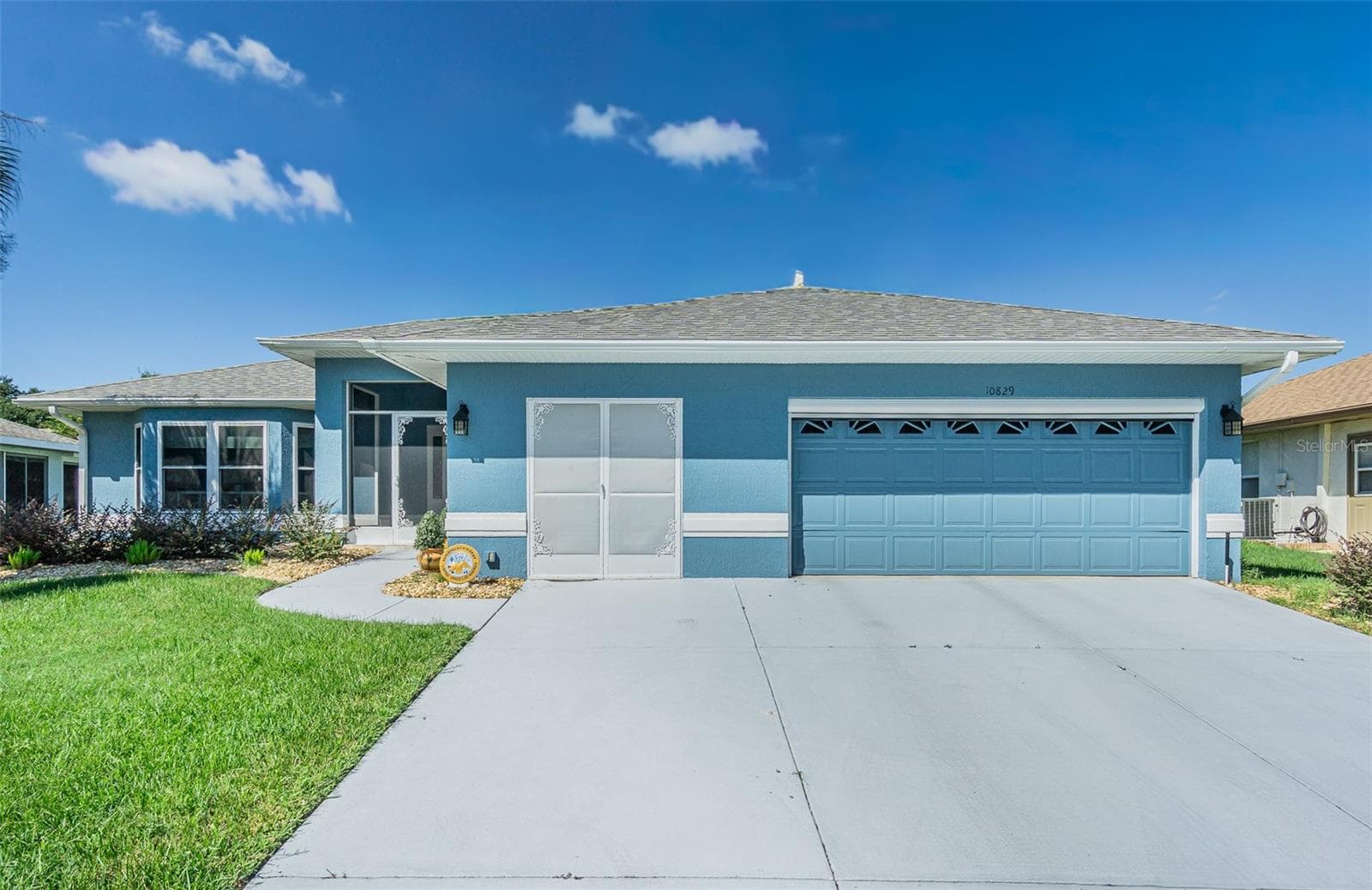 Single Family Residence at 10829 MOSHIE LN, SAN ANTONIO, photo 2 of 40