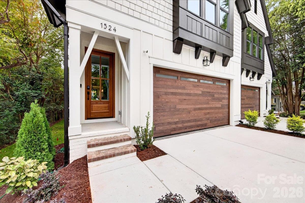 Townhouse at 1524 E 35th Street, Charlotte, photo 4 of 47