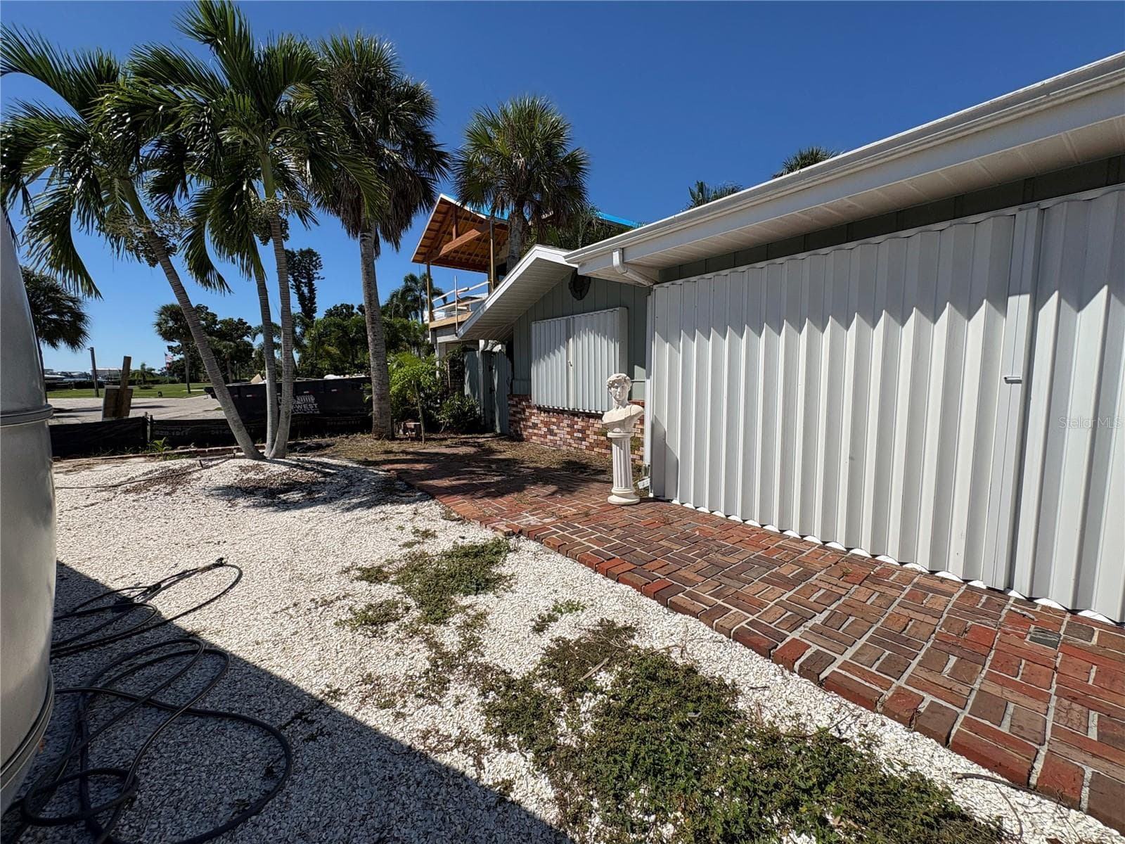 Single Family Residence at 108 SUNRISE DR, NOKOMIS, photo 19 of 36