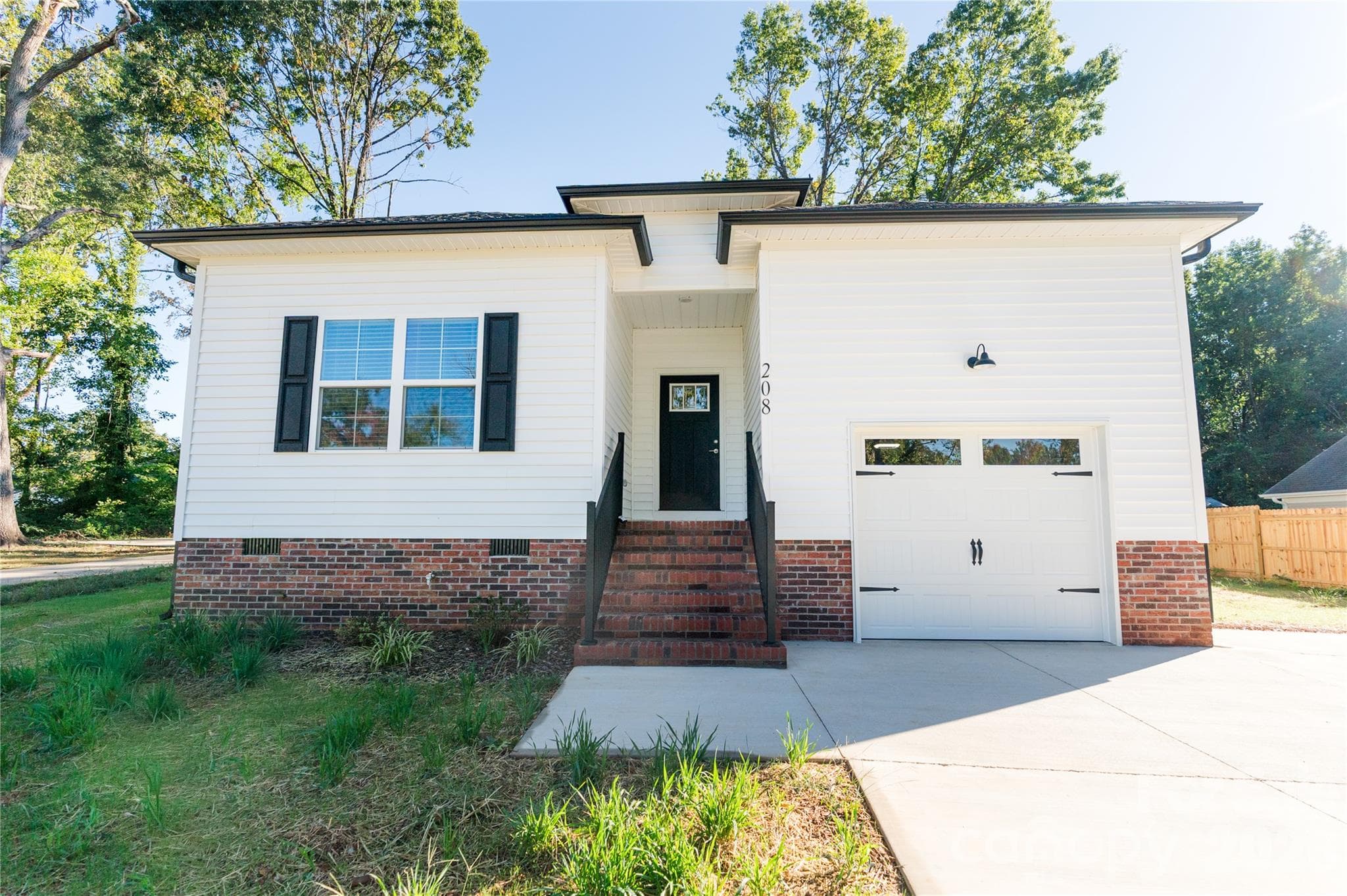 FRONT VIEW - 208 E 15th Street, Salisbury