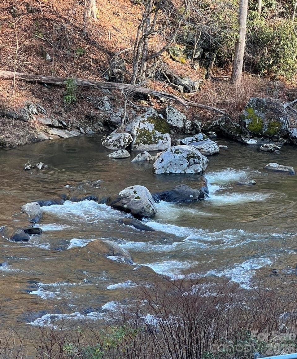 2000ft riverfront of the beautiful Cane River! - 12982 US HWY 19W None, Burnsville